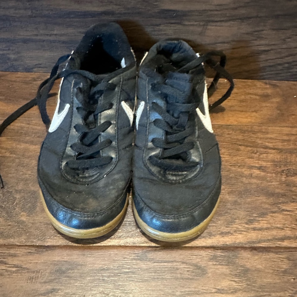 Nike Indoor Soccer Shoes
